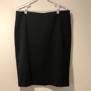 Jones New York collection black pencil skirt